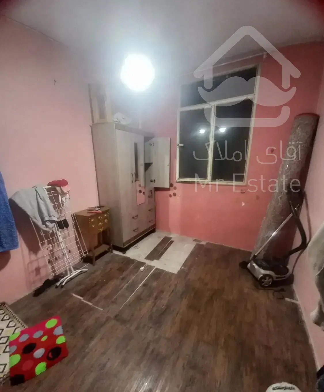 آپارتمان۵۲مترآسانسورپارکینگ چسبیده متروهلال احمر