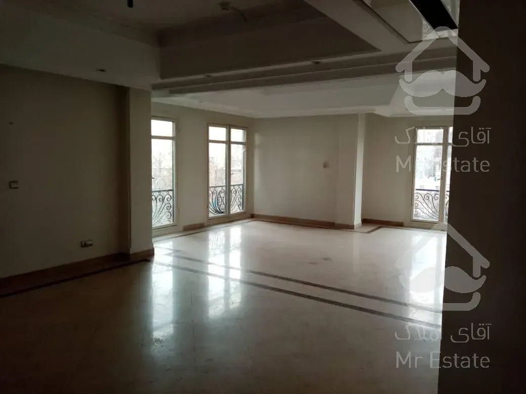 اجاره و رهن آپارتمان زعفرانیه 200  متر شیک