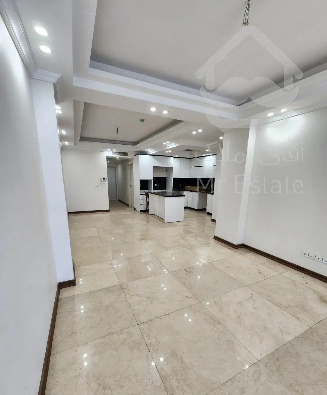 فروش آپارتمان ۹۰ متری ۲ خوابه در ستارخان