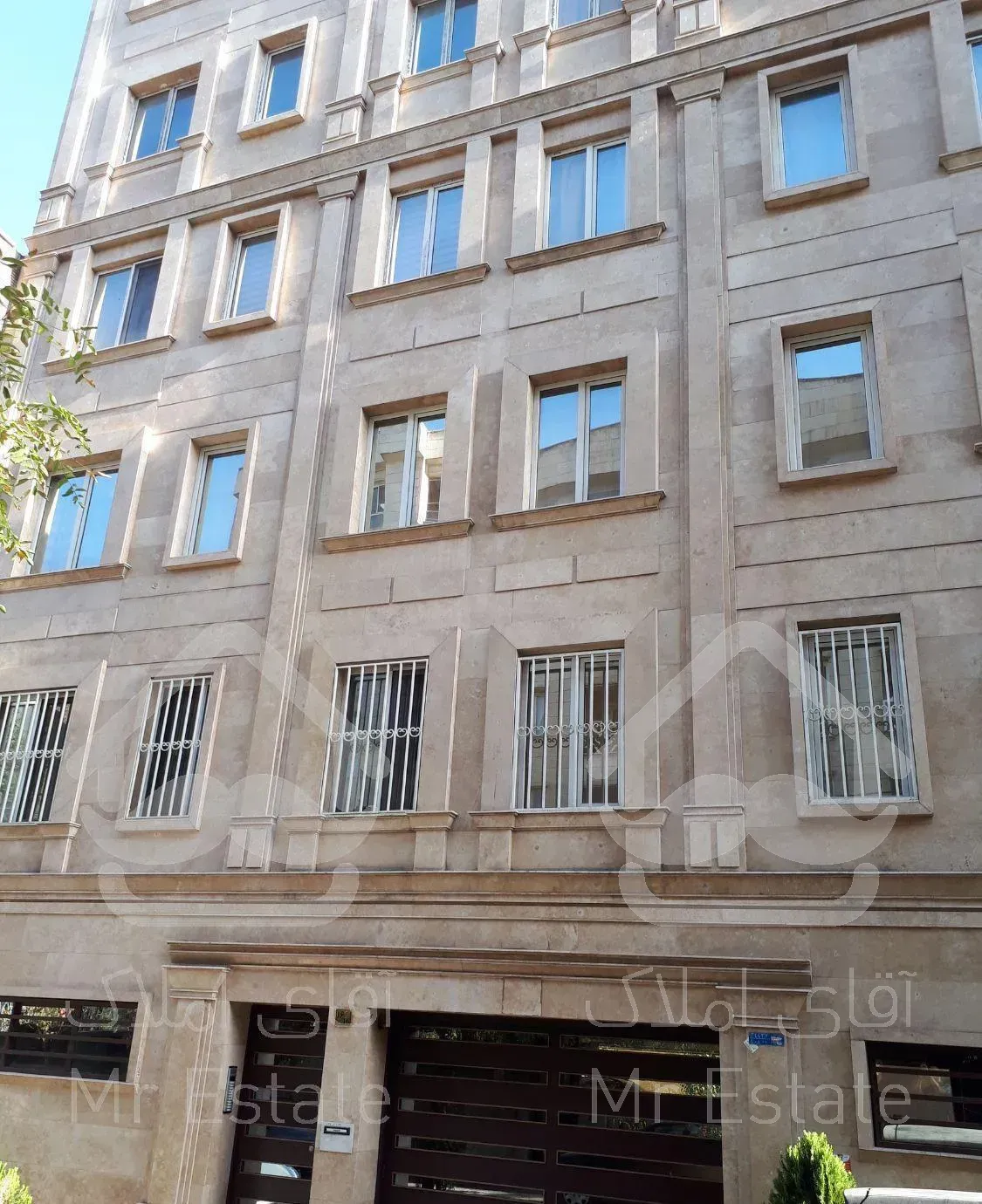 پارک ساعی  ۸۰ متر ۲ خواب