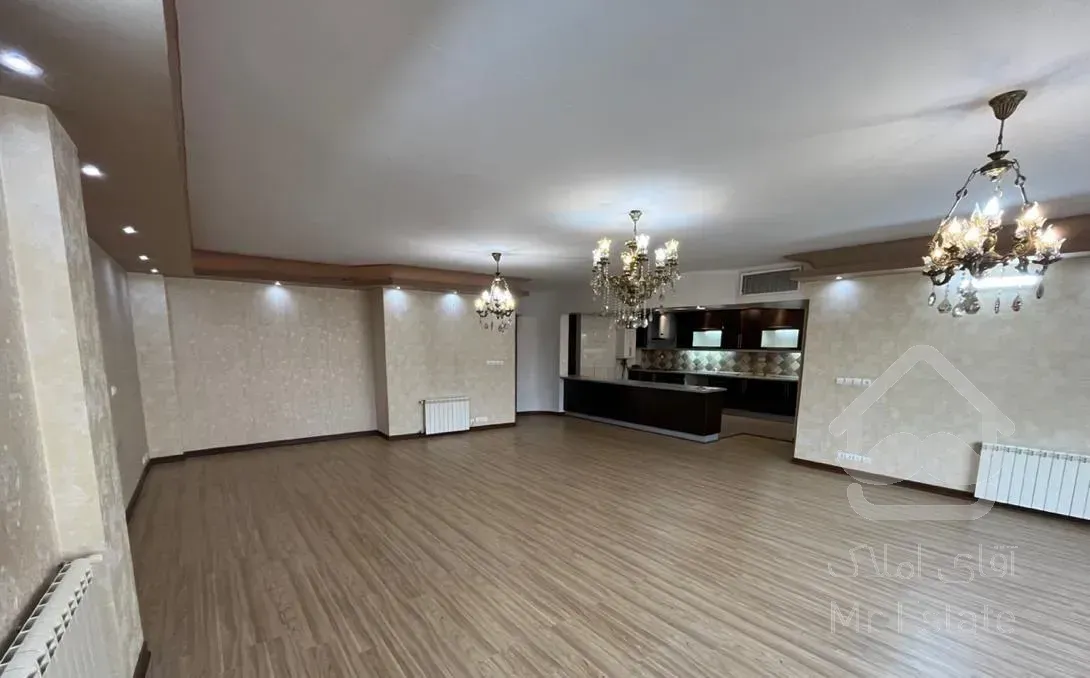 آپارتمان۴خواب،طبقه۳،تک واحدی،۲برنور