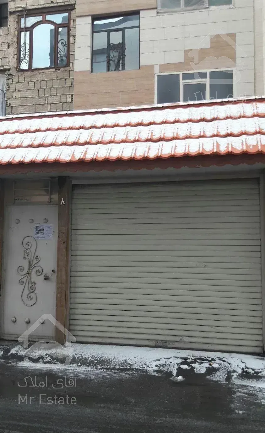 آپارتمان ۹۰ متری دو خواب و همکف شیک