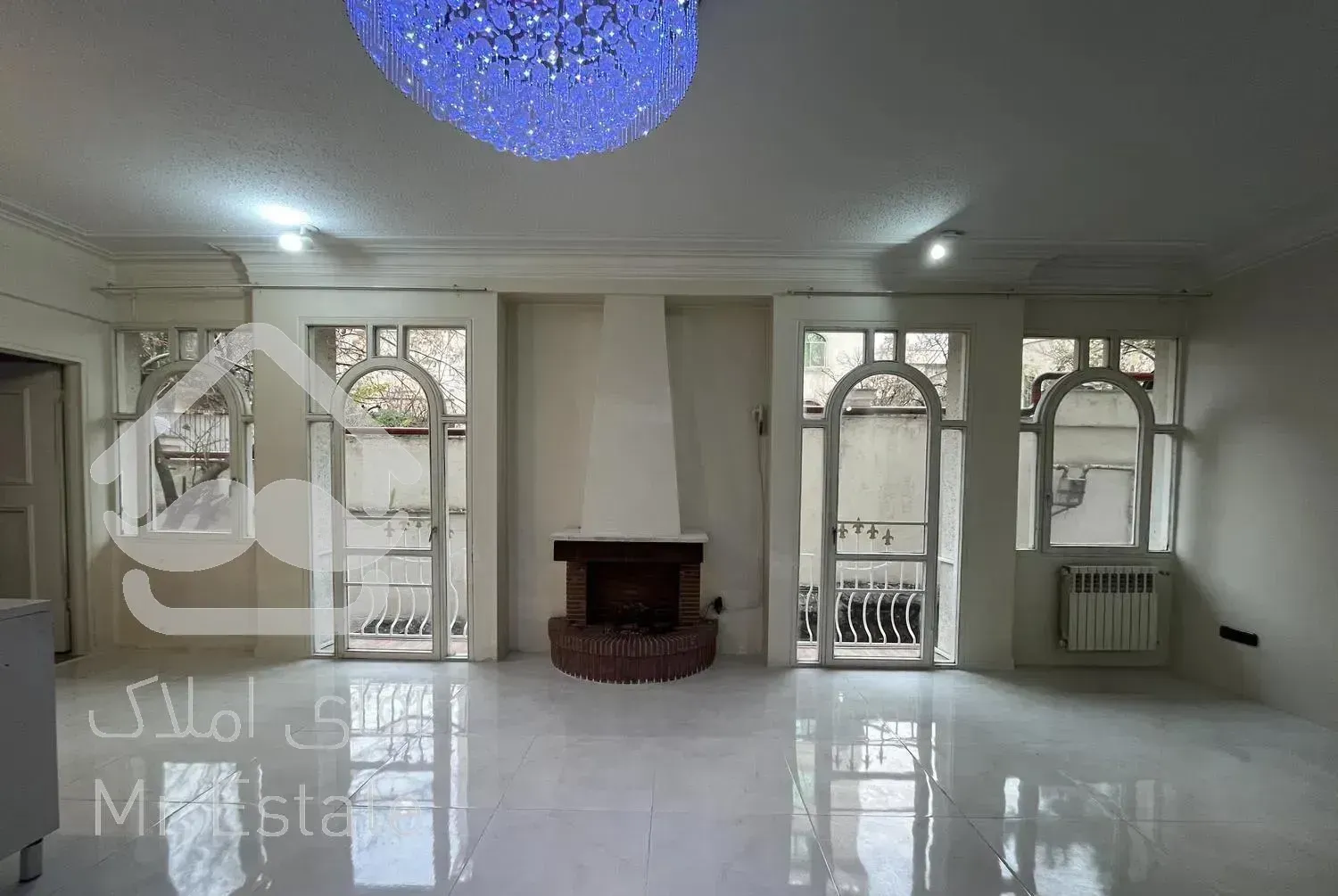 ۱۲۰متر۳خواب/تجریش دزاشیب ابتدای باهنر