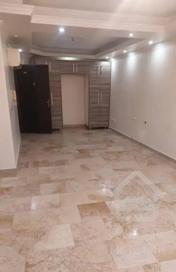 اجاره آپارتمان ۸۳ متر ۲ خواب حکیم غرب