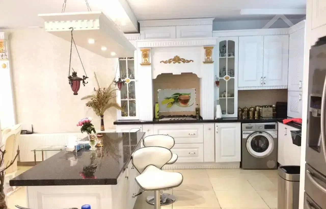 ۱۵۰ متر ۳ خوابه با حیاط اختصاصی