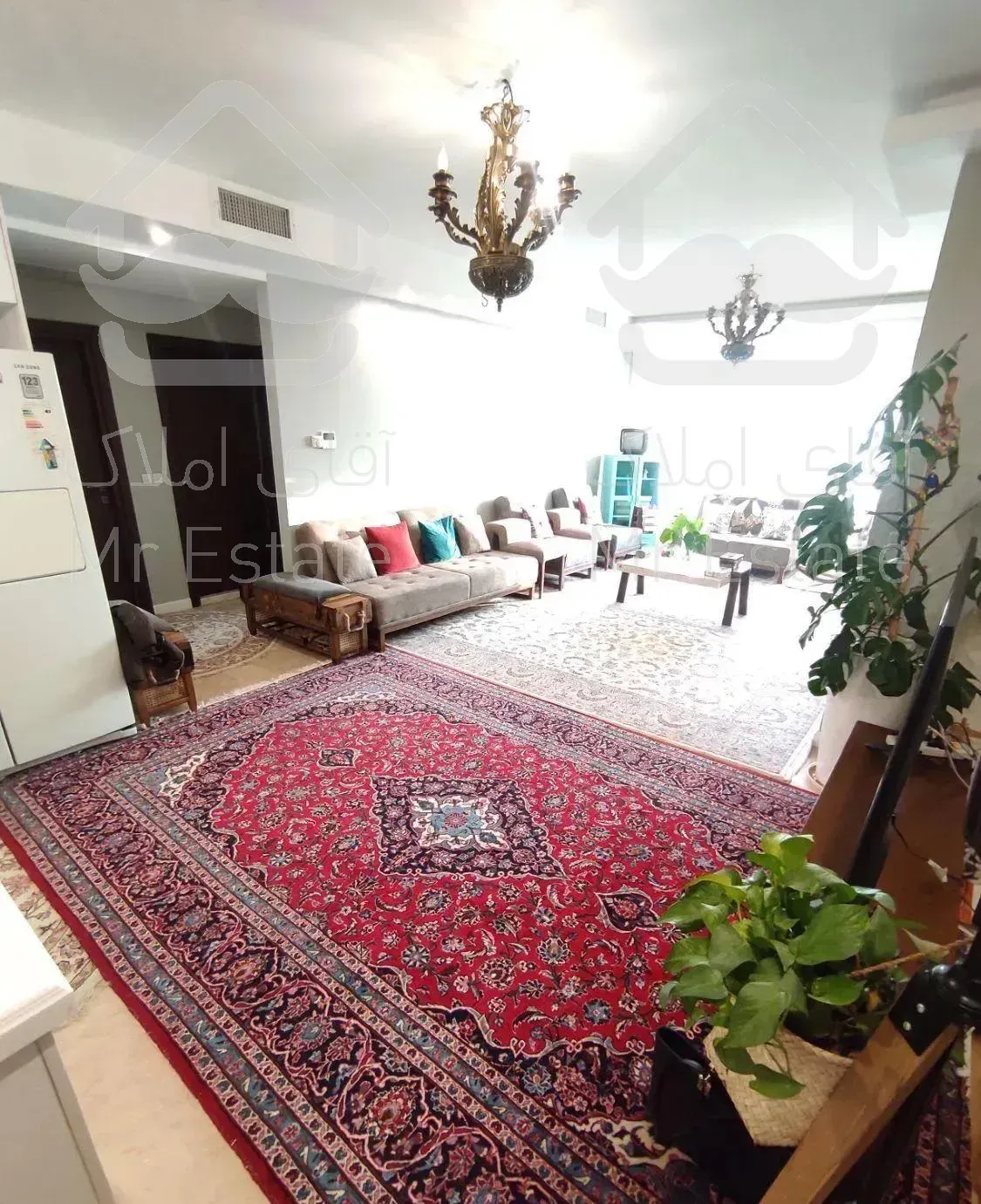 ۹۰متر اوین کچویی خوش نقشه غرق در نور