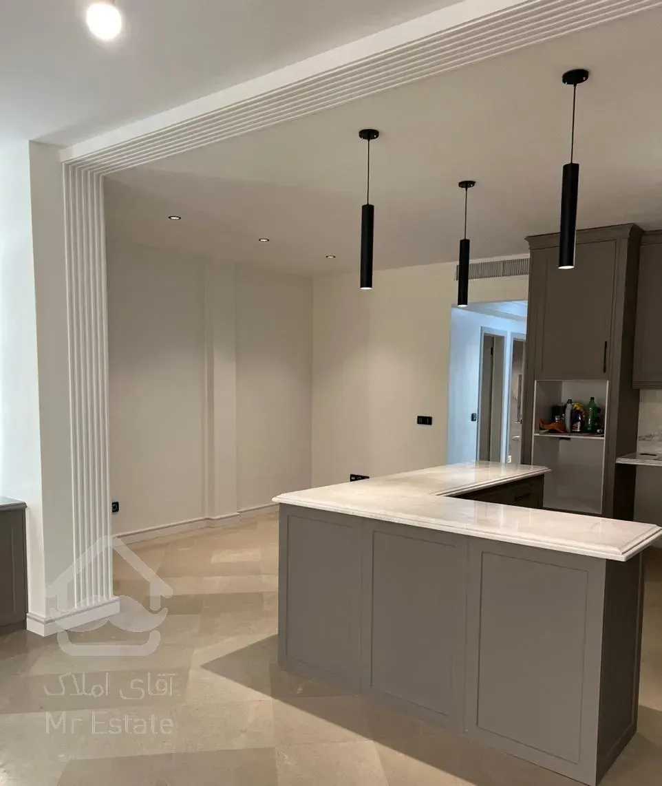 ۱۲۱ متر ۲ خواب نیاوران