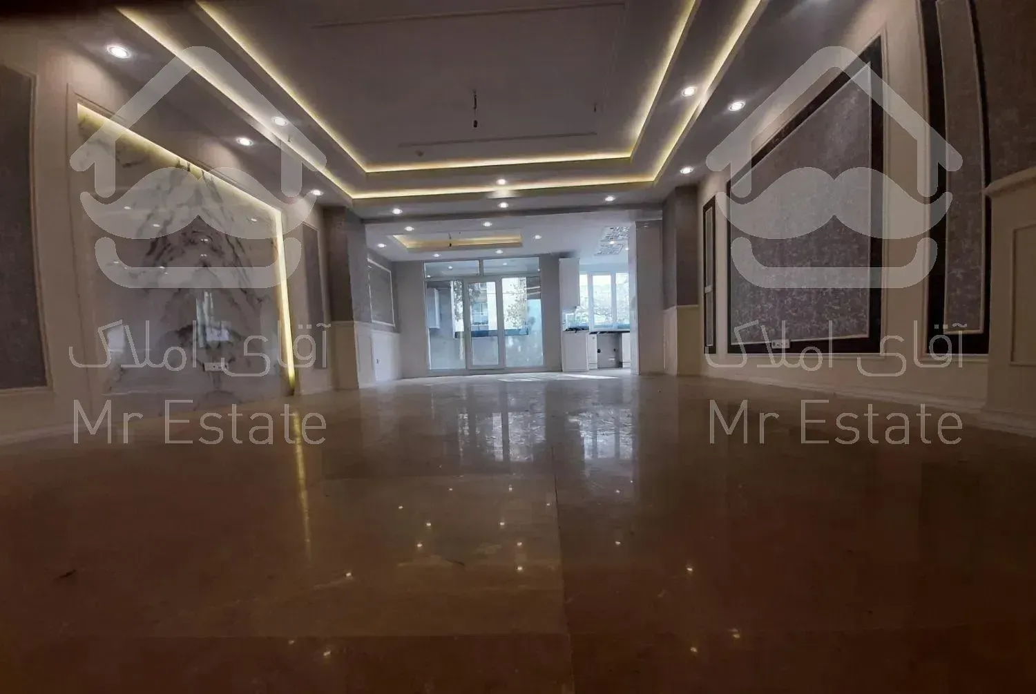 آپارتمان/ ونک /155متر/ 3 خواب /2 پارکینگ