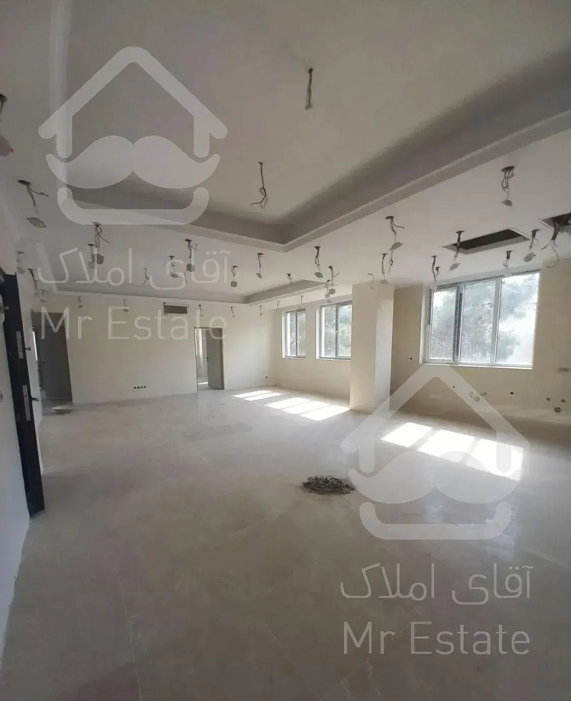 ۱۳۵ متر تک واحدی دو پارکینگ