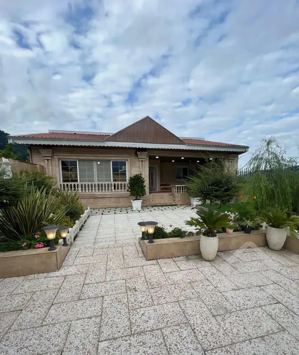 فروش ویلا فلت*320متر زمین*جاده قلعه رودخان