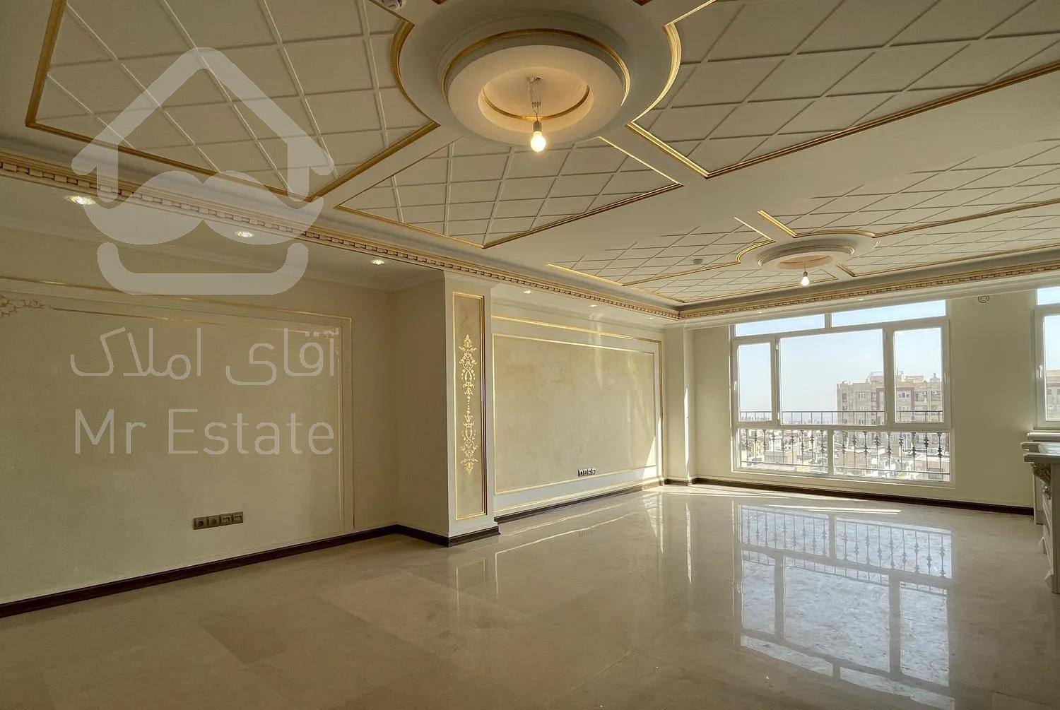 183متر3خواب 2پارکینگ ابر سازه