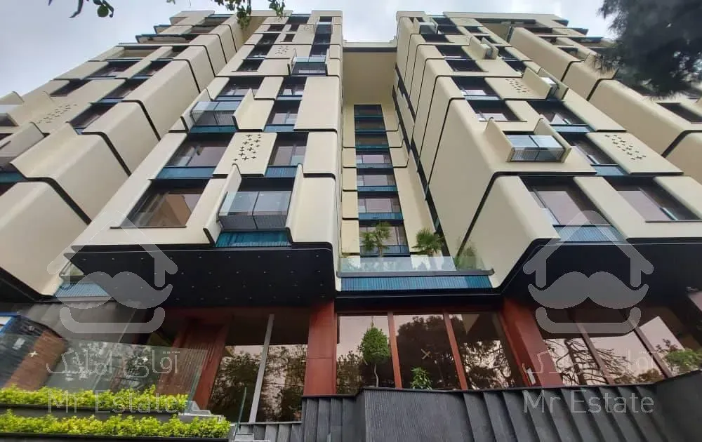 ۱۳۰ متر مدرن