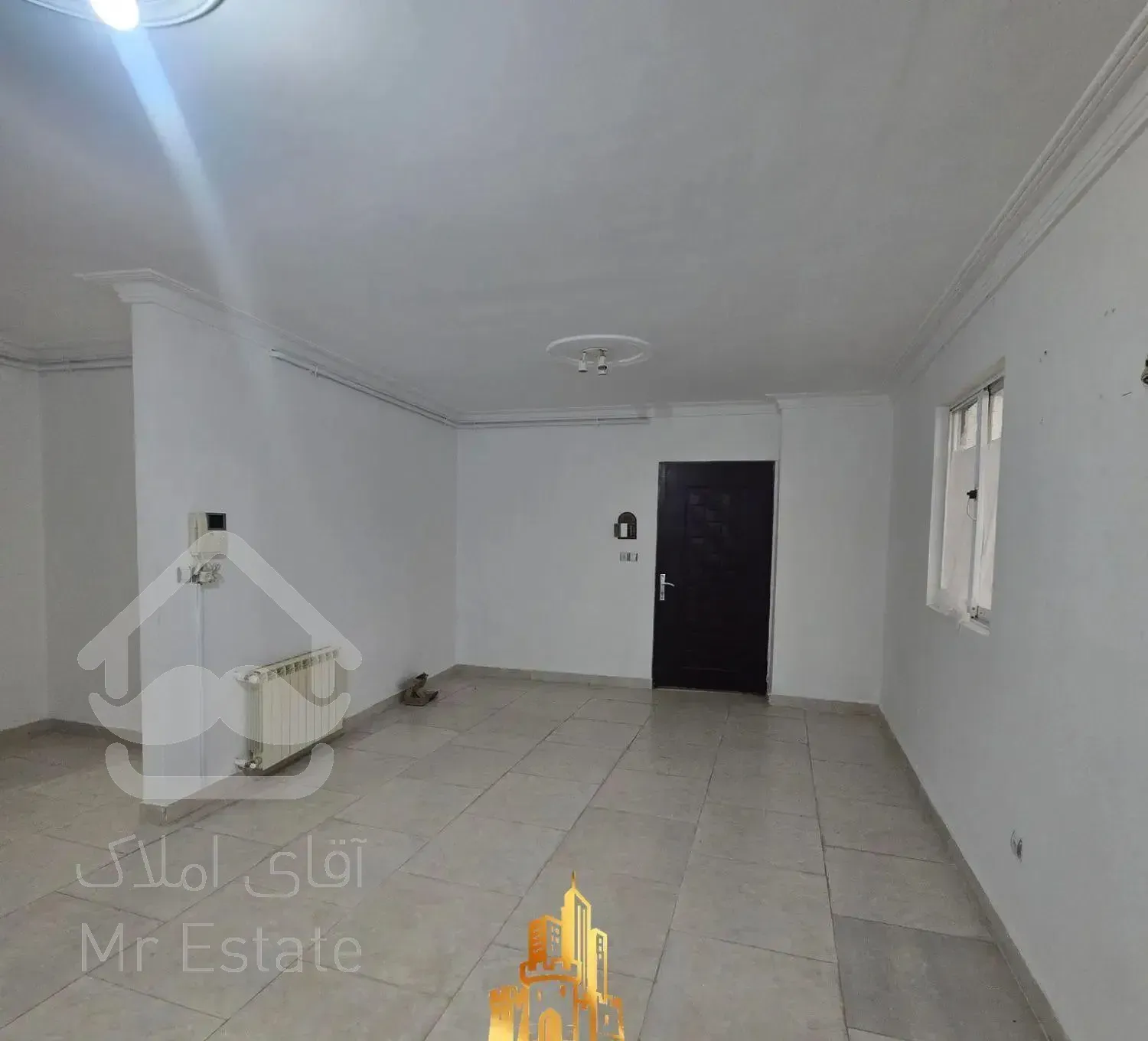 املاک قصرشهر // آپارتمان ۸۲ متری // پارکینگ دار