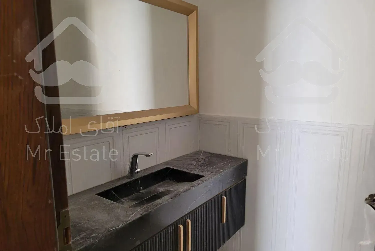 برج دروس ۲۷۰ متر ۳ خواب مستر