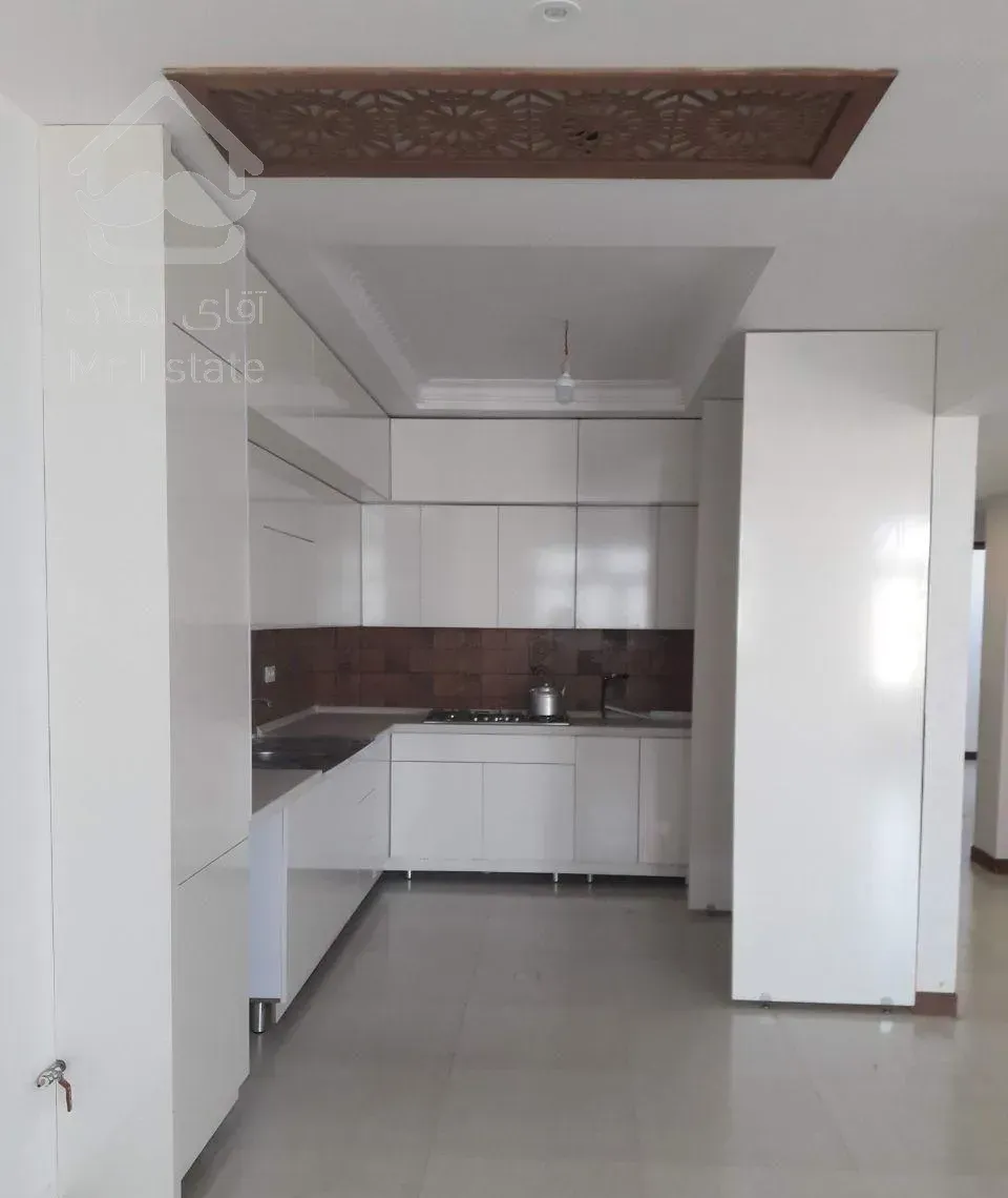 اپارتمان نوساز ۱۲۸متری شمالی روبه افتاب