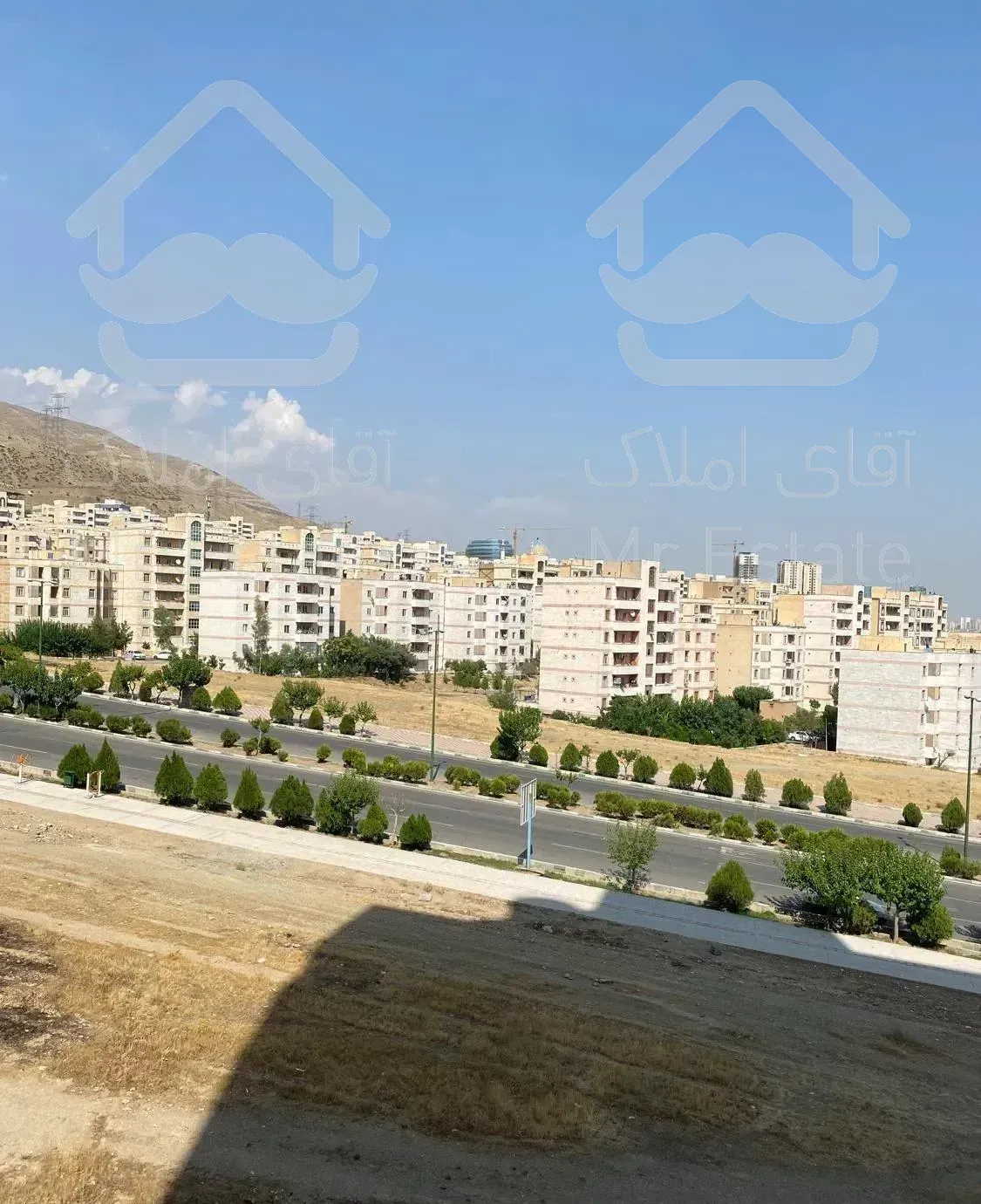 ۱۰۰متر دریاچه چیتگر برج سما بلوک c9 باقری