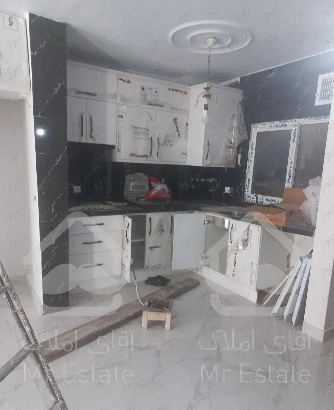 آپارتمان ۵۲ متر بازسازی شده