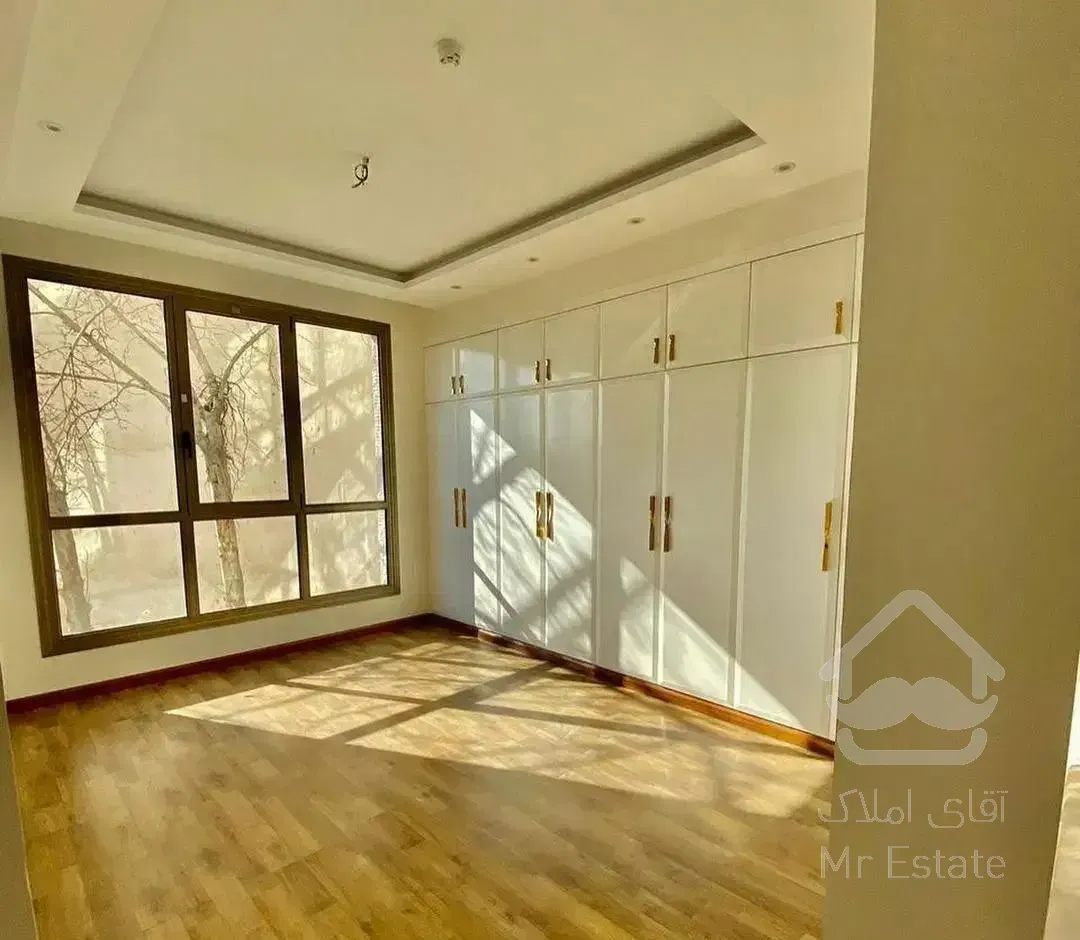 ۱۱۰ متری فول امکانات نزدیک مترو