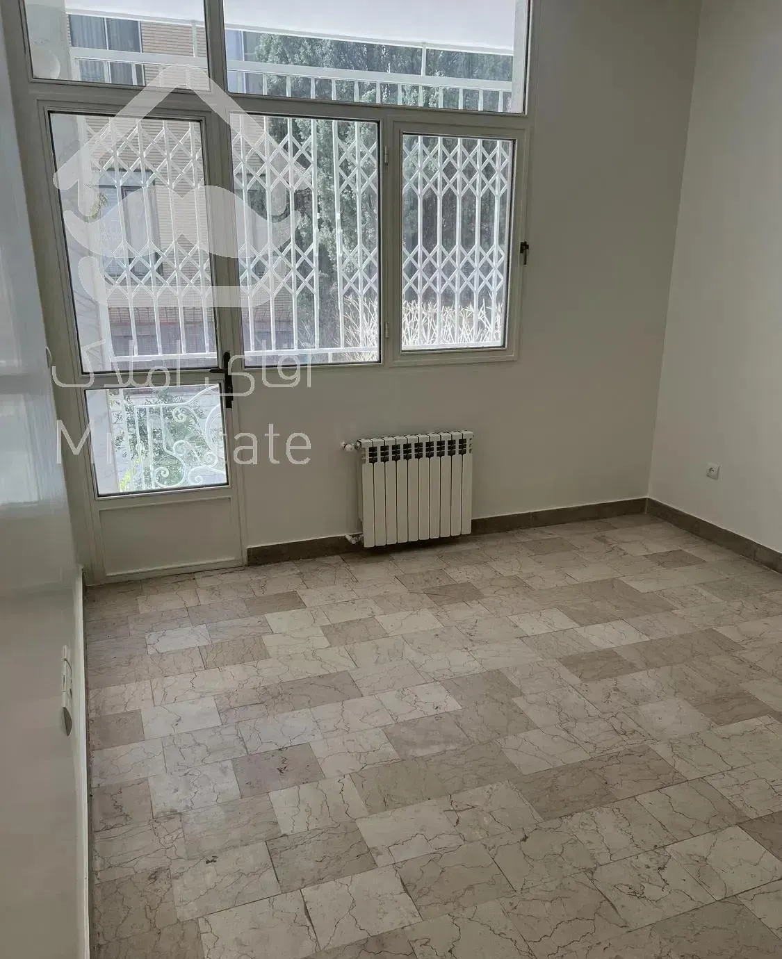 آپارتمان تکواحدی بازسازی شده