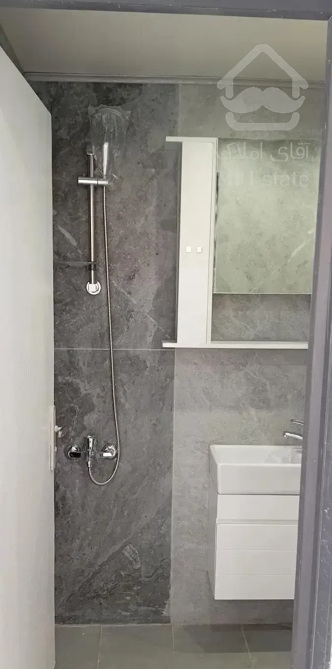 واحد ۵۷ متری طبق اول نارمک هفت حوض قابل تبدیل