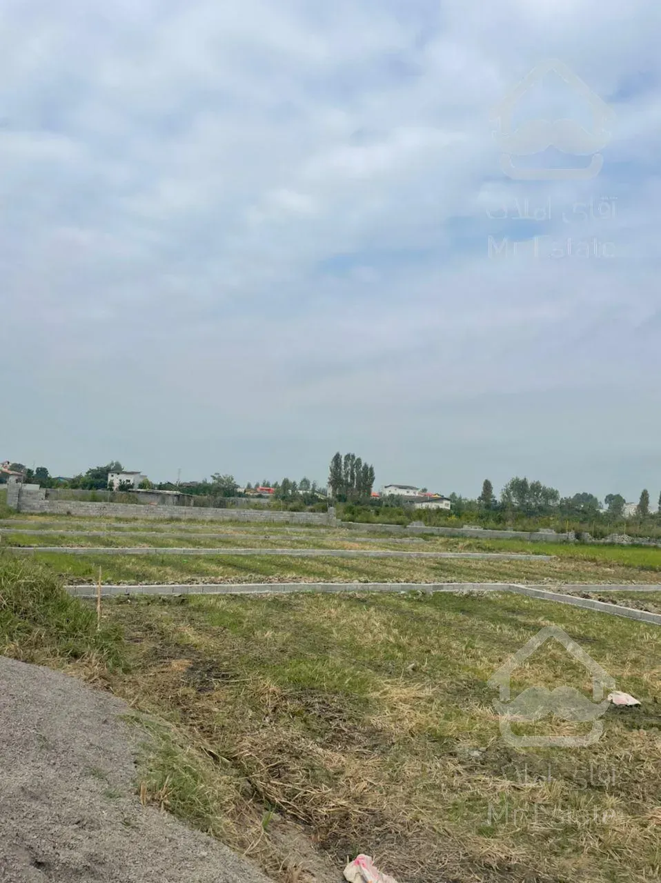 فروش فوری زمین ۲۰۰متری نزدیک دریا