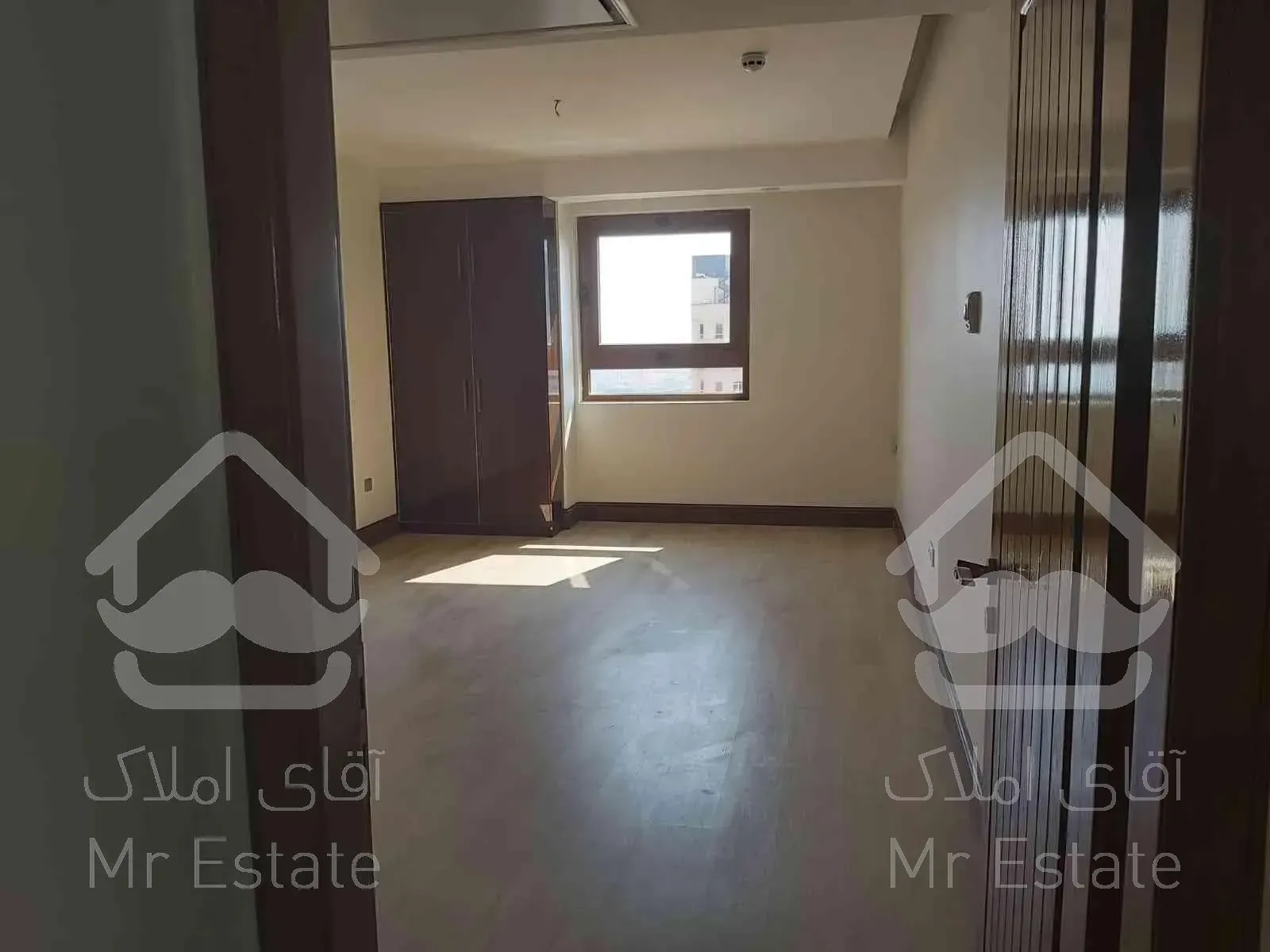 260 متر فول مشاعات طبقه آخر ویو ابدی