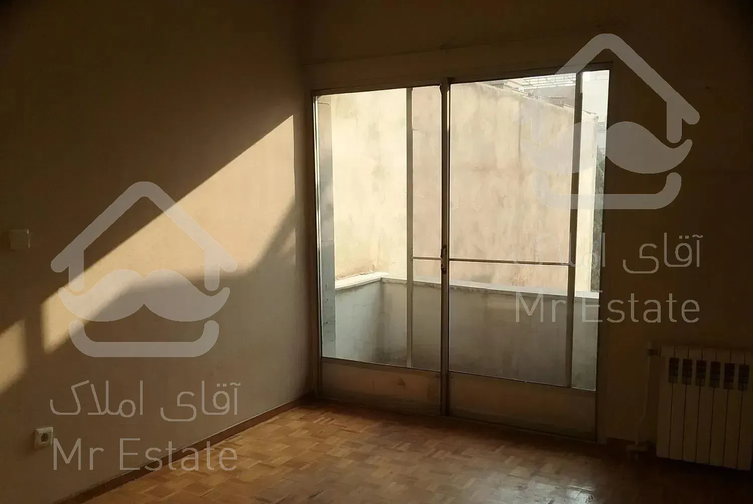 اپارتمان ۱۱۵ متری ۳ خواب /قدرالسهم دار/ دبستان