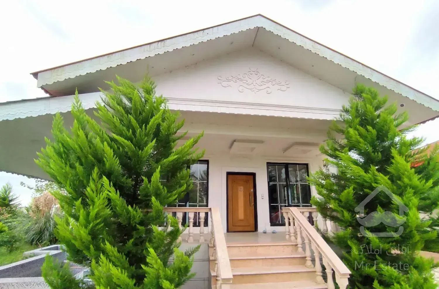 ویلا نوساز/۵۰۰ متری/مبله/ سند دار