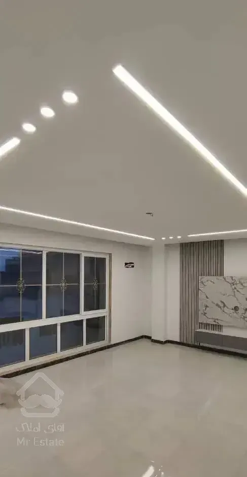 آپارتمان خوش نقشه ۹۰ متری تک واحدی در خیابان آزادی