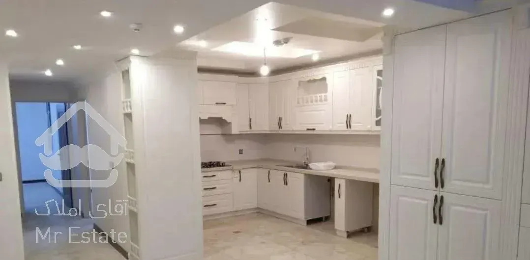 ۱۲۰ متر، خوش نقشه،نورگیر