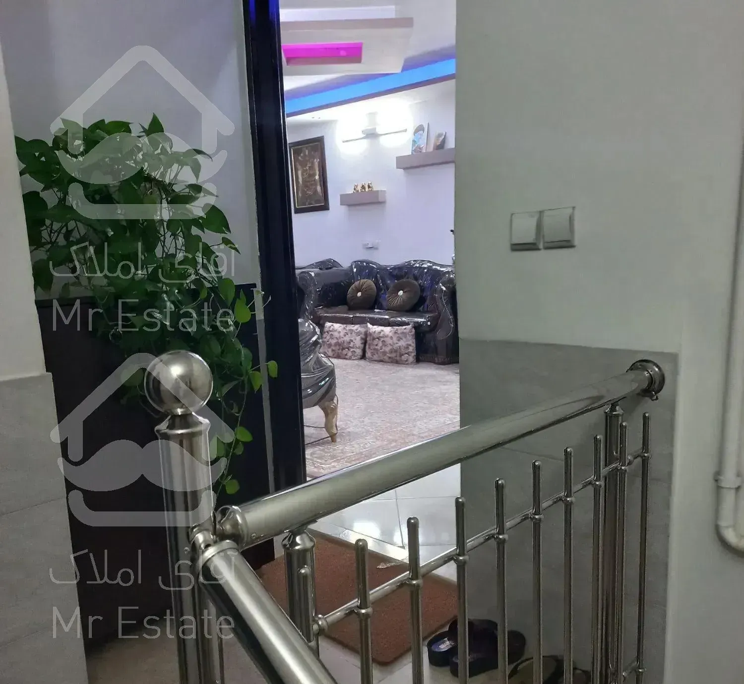 فروش واحد آپارتمان رزمندگان