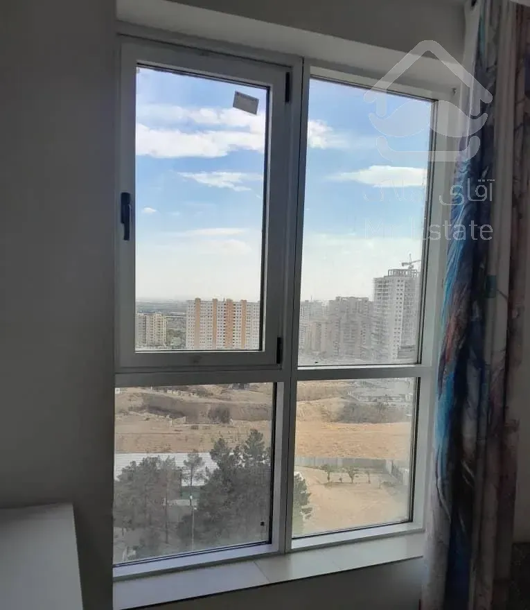 فروش آپارتمان ۱۱۰ متری ۲ خوابه در شهرک شهید خرازی