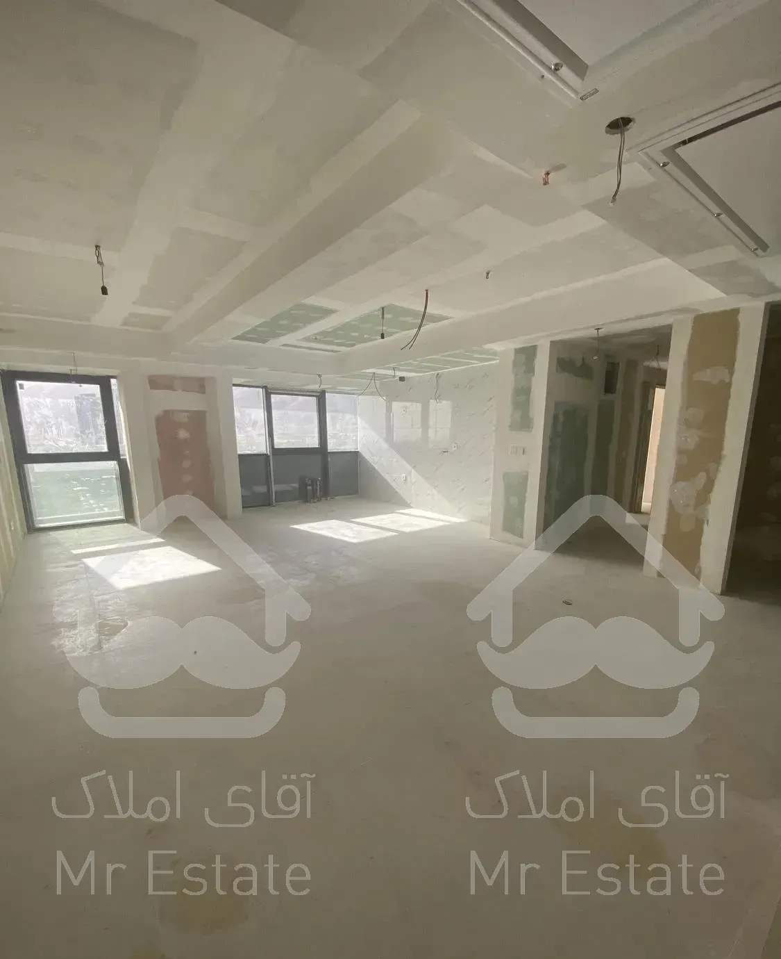 ۱۰۹متر متریال وارداتی/نوساز/ویوابدی/بدون مشرف