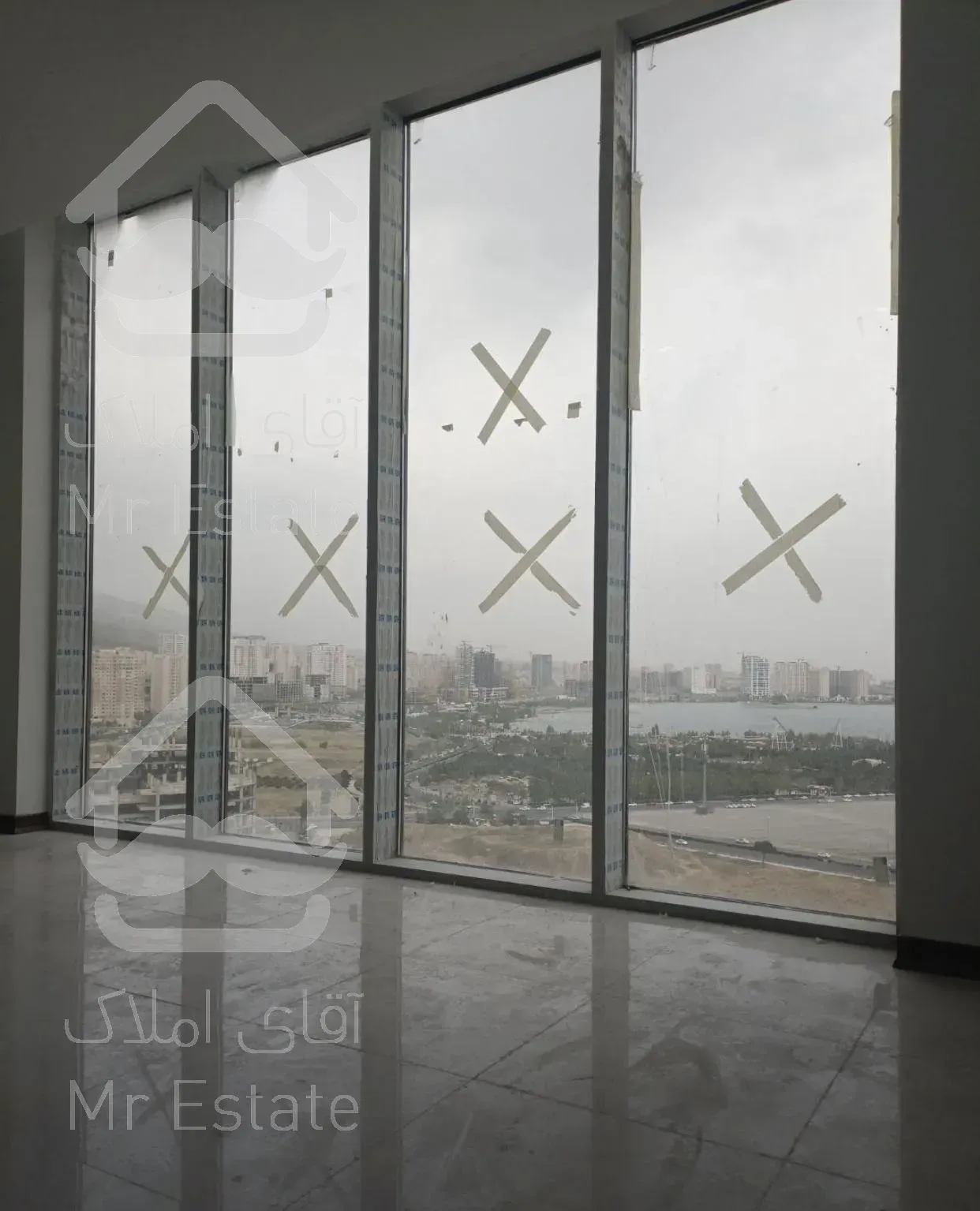 ۱۶۰متر در برج سوپر لوکس دریاچه چیتگر ویو ابدی