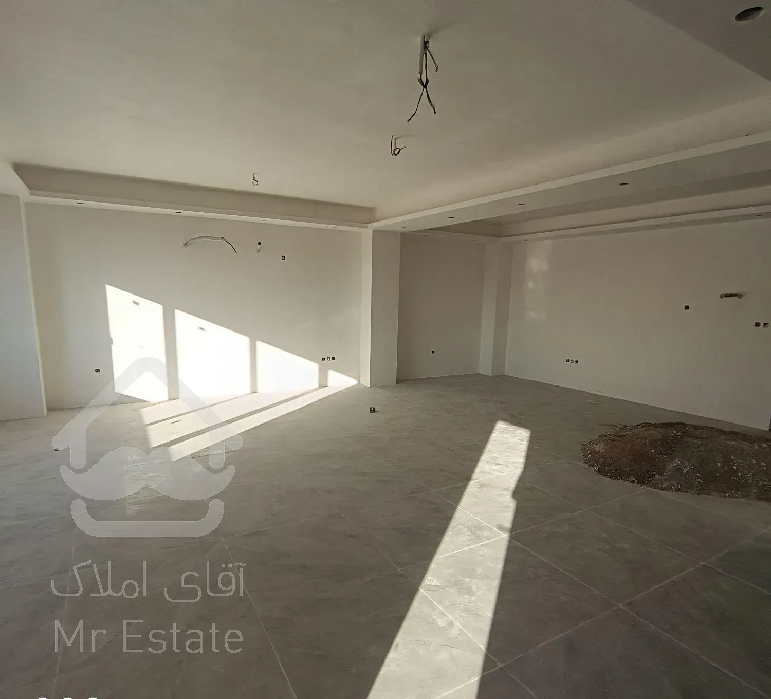 150متری *سه خواب *ازادشهر