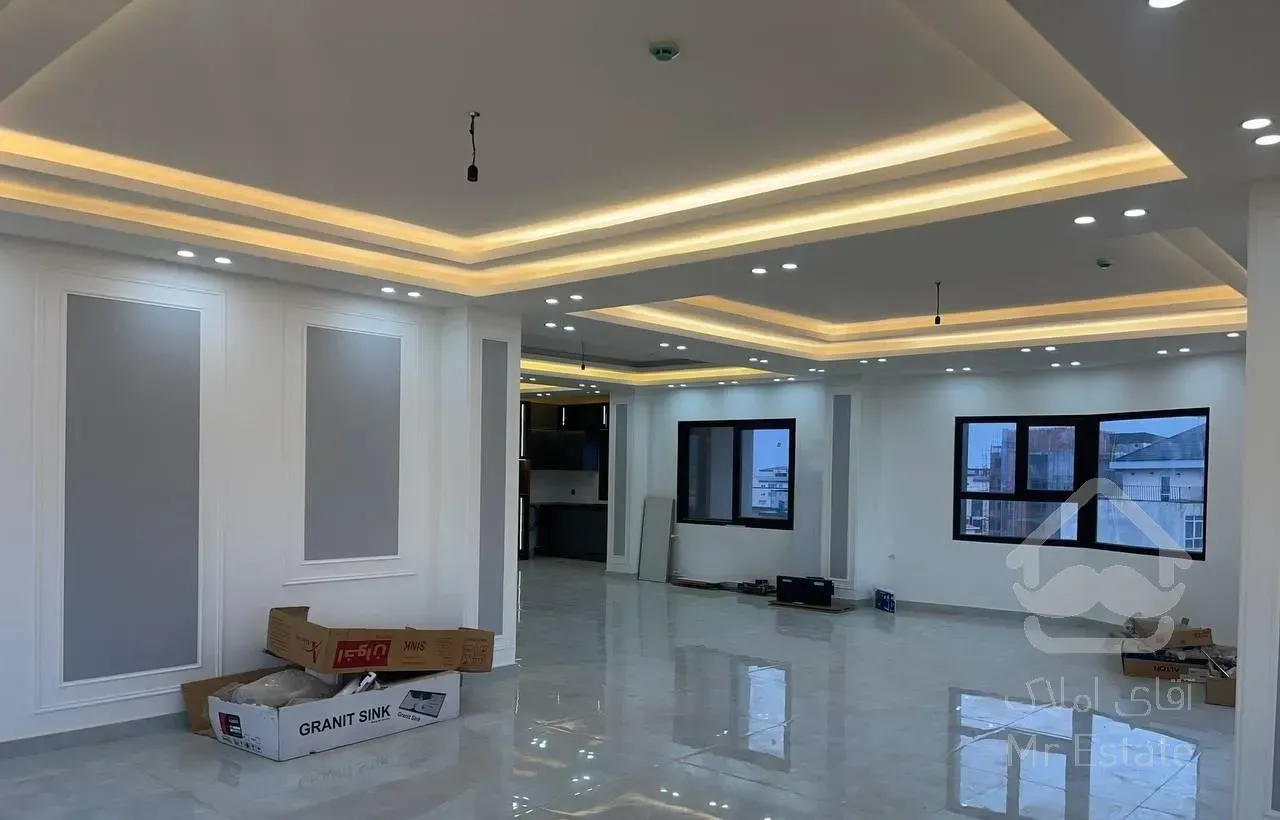 پنت ۲۰۰ متر رادیودریا ۳خواب طبقه ۶ ویو دریا