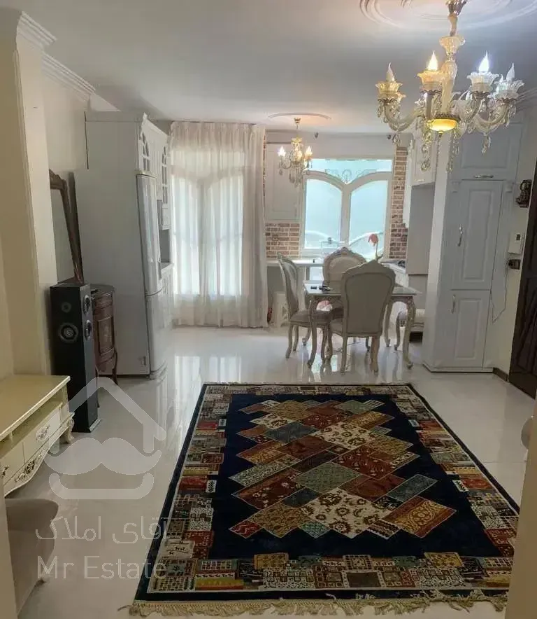 سیمون بلیوار خ اقبالپور ۶۹ متری ((پارکینگ دار))