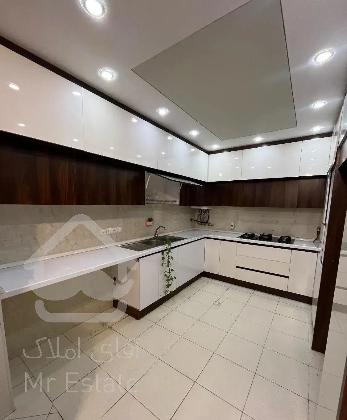 اپارتمان بازسازی شده