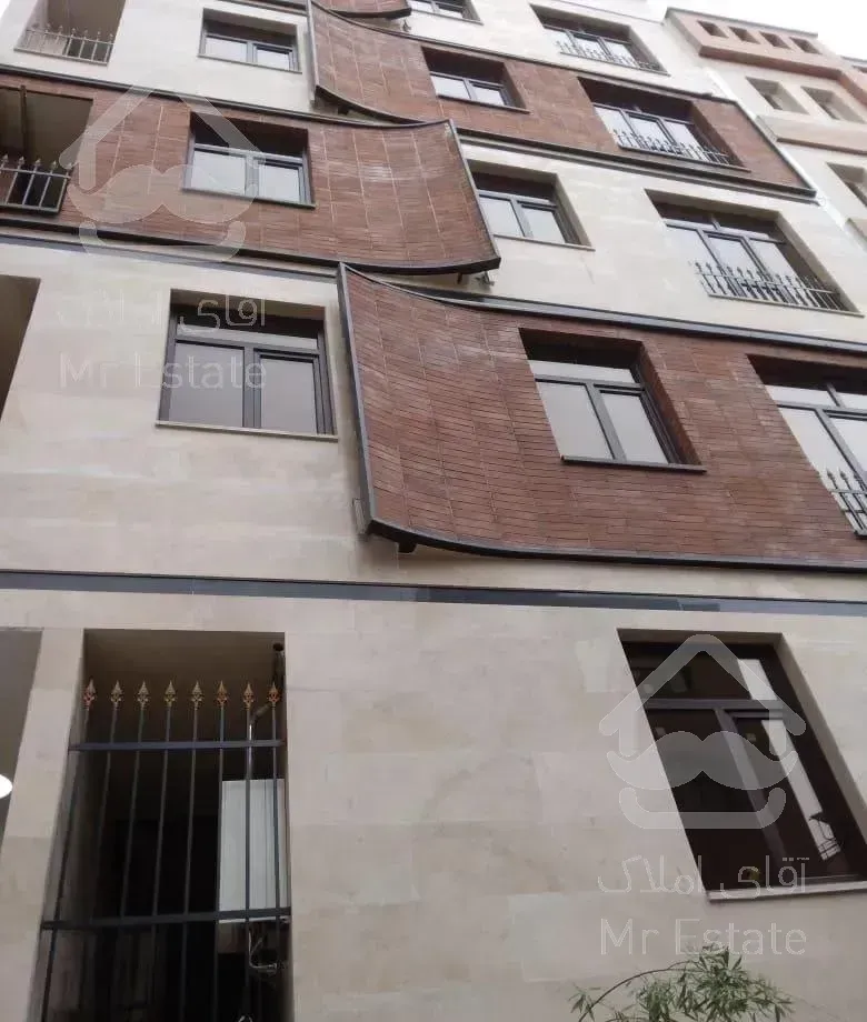 ۶۰۰متر مسکونی نوساز فروش بصورت یکجا وزرا.ک.چهاردهم