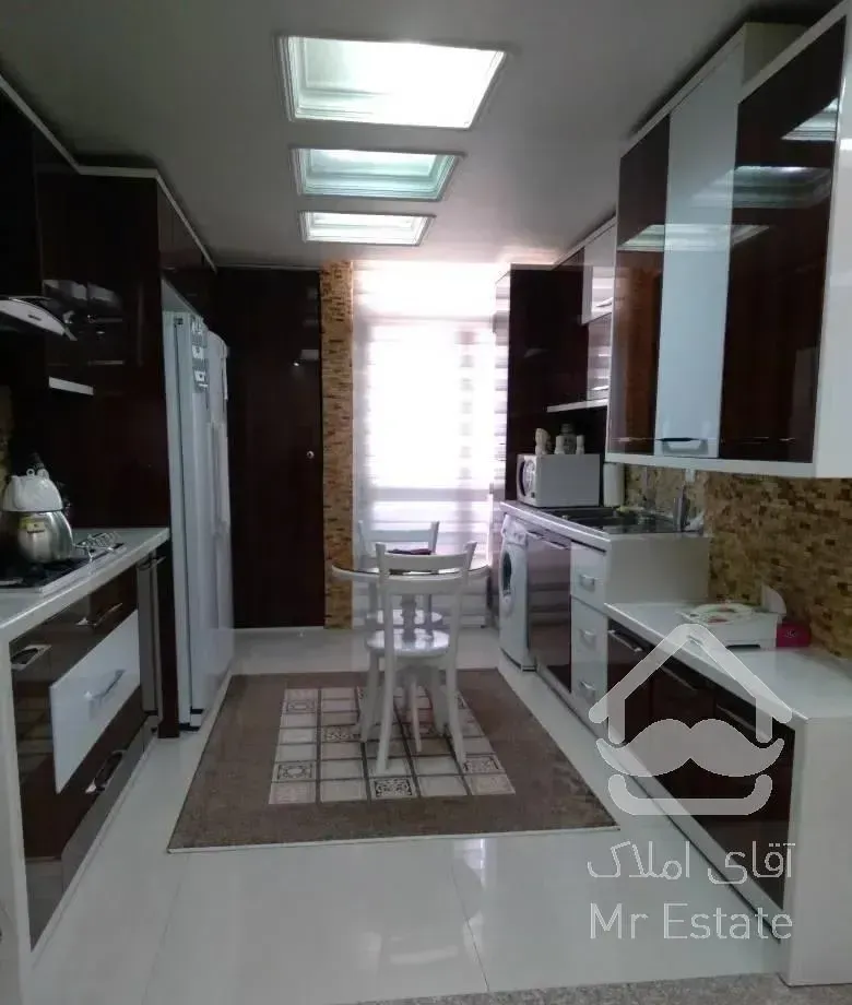 ۸۶متر دوخواب فول۱۰ساله(مهرآور)