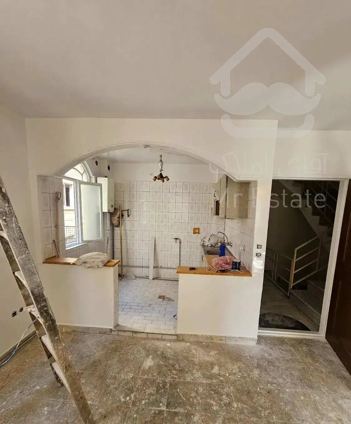 ۴۳متراجاره آپارتمان پارکینگ انباری دارد