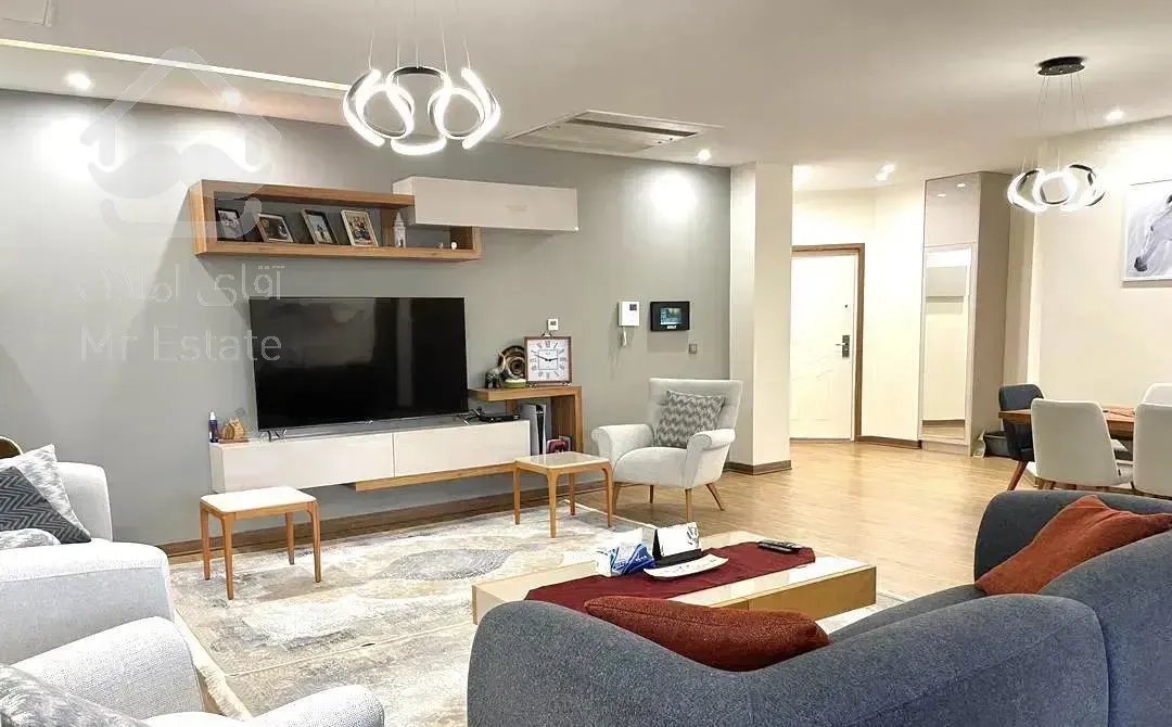 فروش/۹۰متر/۲خواب/فول بازسازی در سعادت آباد