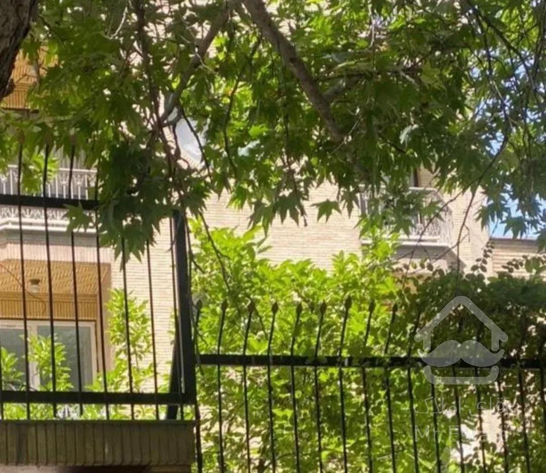 ۱۶۰متر   حیاط دار    گیشا