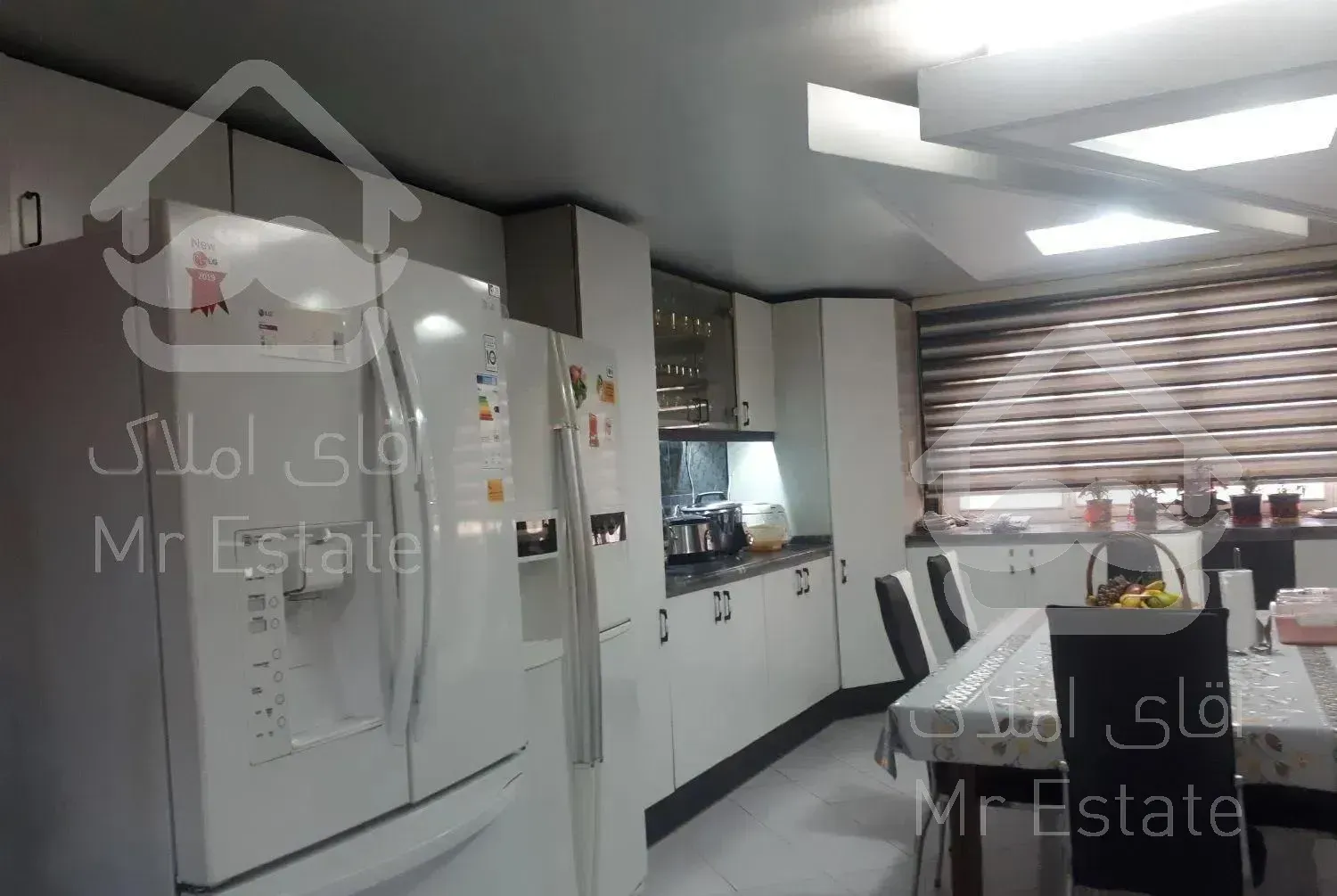 آپارتمان ۲۲۰ متری تهرانپارس غربی