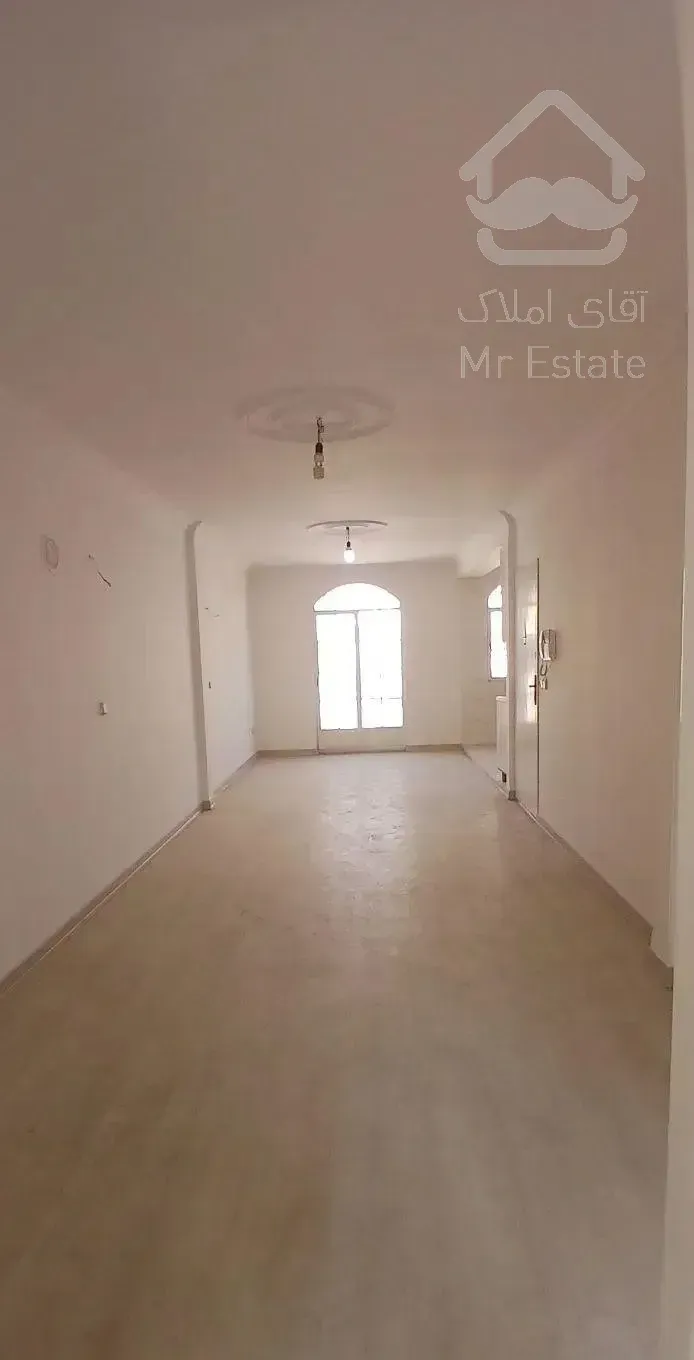 68متر اجاره دار ( انباری  جای پارک موتور ) تکواحدی