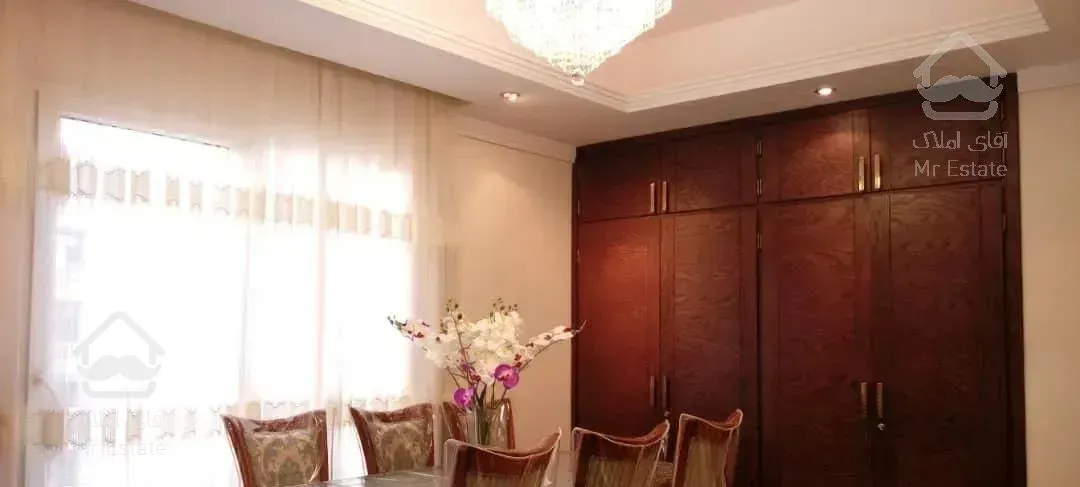 قیطریه اندرزگو ۱۰۵مترسه طرف نور ویو سرایداری