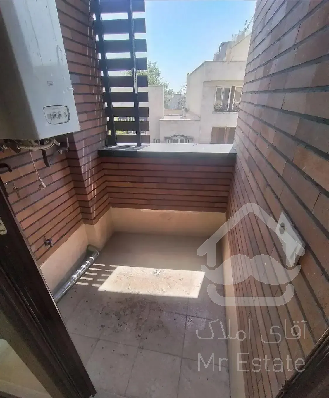 دروس ۹۵ متر کلید نخورده