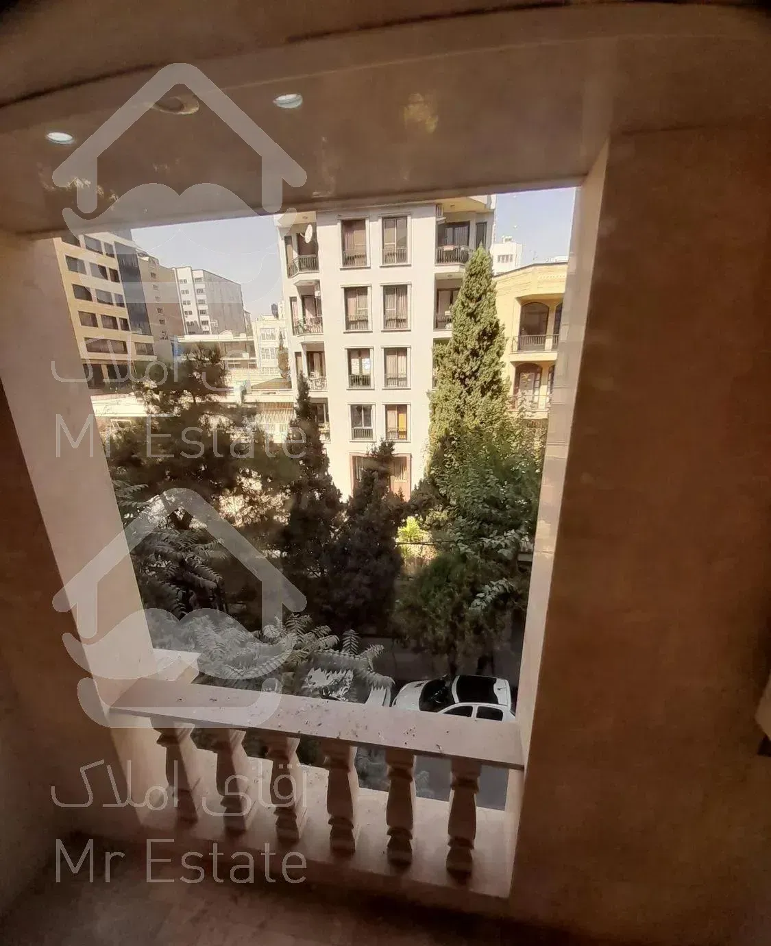 گاندی 83مترآپارتمان   کلیدنخورده   روبه نمای اصلی