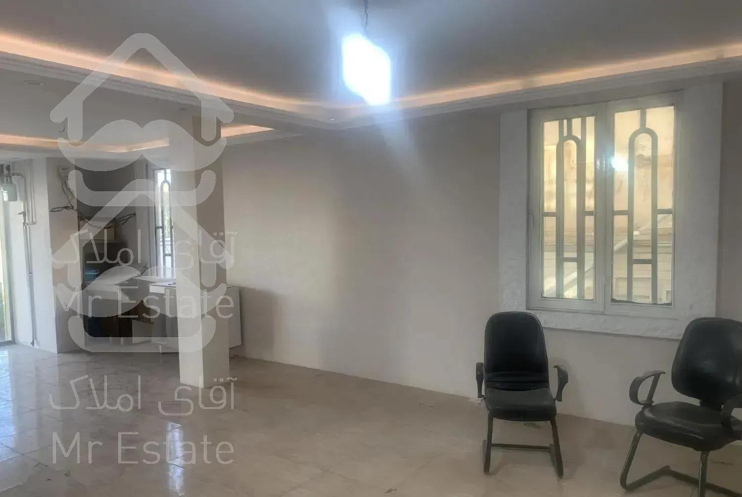 ۶۰ متر تجاری شهرک گلستان منطقه ۲۲ بر بلوار کاج