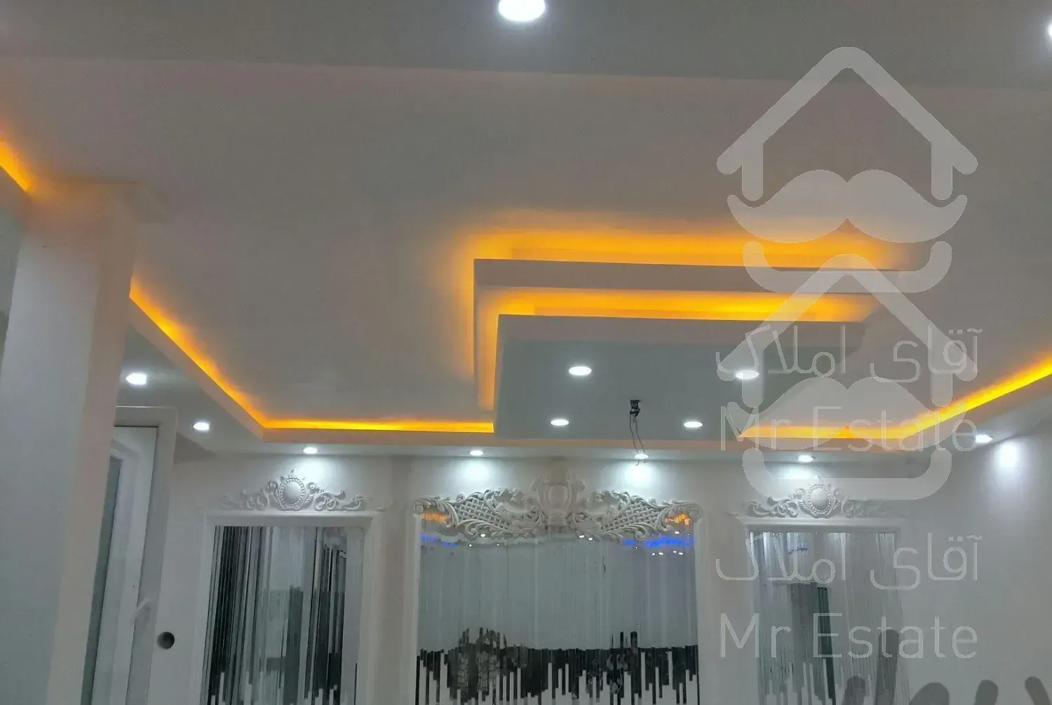 استاد گچکاری